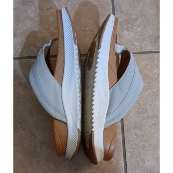 Womens Oncai Comfort Slide sandal, flip flop Sz 11 White Tan orthopedic recovery - Picture 5 of 10